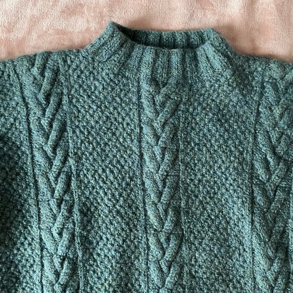 Vintage Cable Knit Mockneck Sweater - Picture 2 of 3
